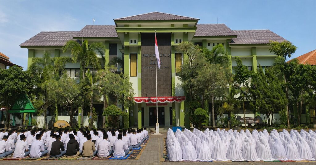 SMKN 3 KIMIA